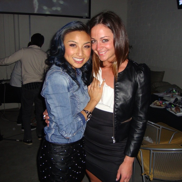 Meet your Posher, Michelle - Picture 3 of 5